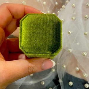 Green Velvet Ring Box